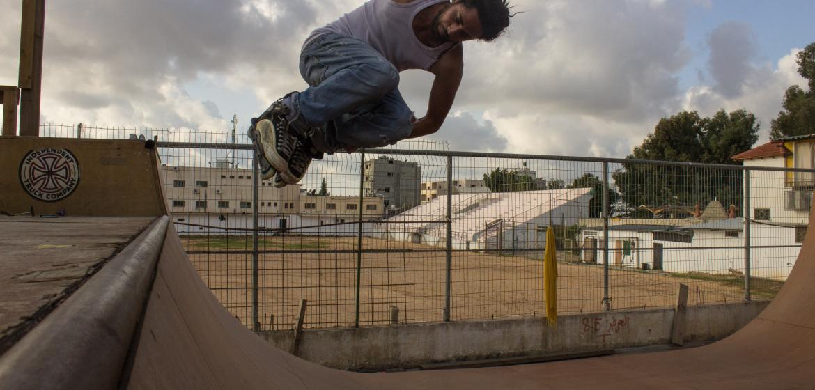 Sajeh Abu-Ulbeh, Gründer des Skate-Team X-Games, im Skatepark in Qalqiliya. Photo: Jan Hennies