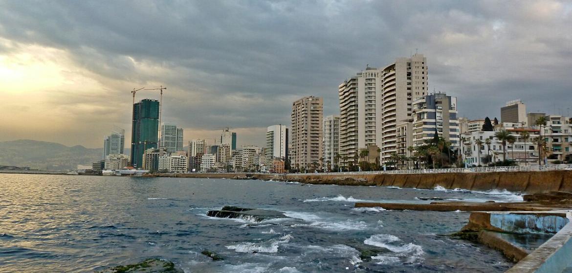 Von hier sollen keine Migrant:innen in die EU aufbrechen – Beiruts Küstenwache wird auch durch EU-Gelder ausgerüstet. Wikimedia Commons  CC BY-SA 4.0