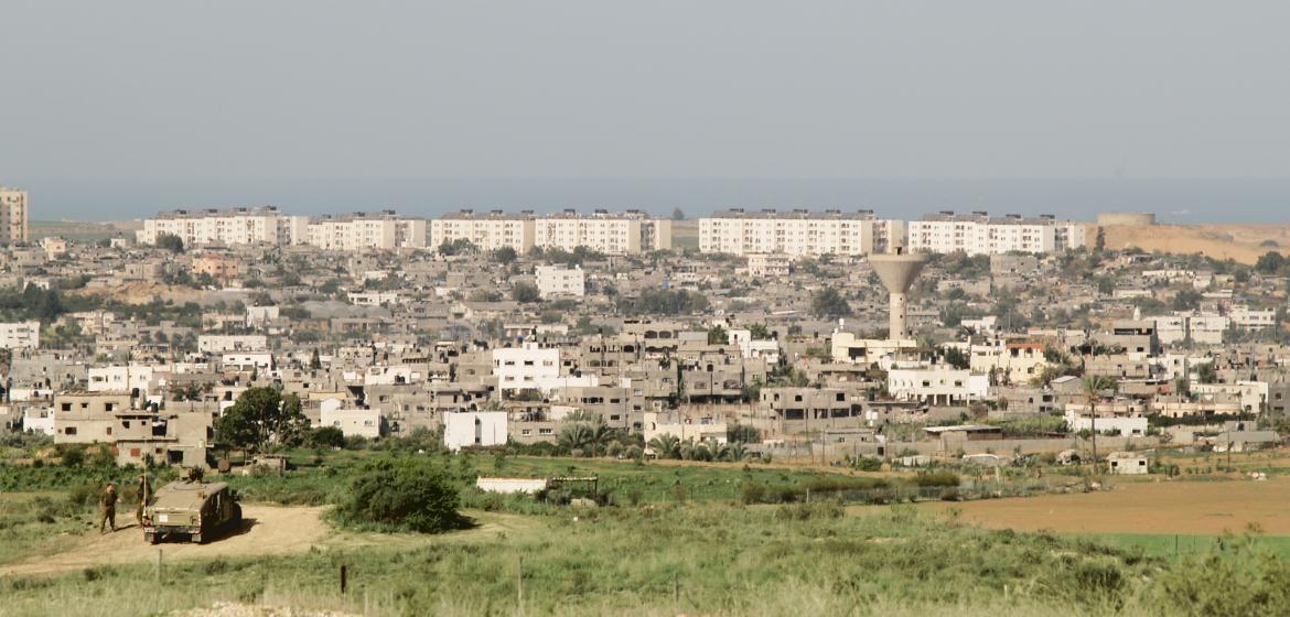 Die Lage im und um den Gazastreifen spitzt sich zu. Israels Armee bereitet eine Bodenoffensive vor. Foto: Tobias Pietsch