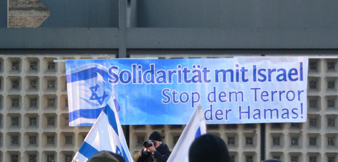 Solidarität mit Israel gehöre in Deutschland zum "politischen Selbstverständnis", sagt David Ranan - aber hauptsächlich in der offiziellen Politik und in den wichtigen Medien. Foto: Frotzen/Wikicommons (gemeinfrei).