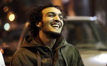 Ist bald wieder in Freiheit - zumindest zwölf Stunden täglich: der ägyptische Fotojournalist Shawkan. Foto: Abdelkayoum.mohsen [CC BY-SA 4.0 (https://creativecommons.org/licenses/by-sa/4.0)], Wikimedia Commons