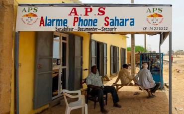Aufklären, dokumentieren, retten: das Büro von „Alarmphone Sahara“ im nigrischen Agadez. Foto: Ibrahim Manzo Diallo für „Alarmphone Sahara".