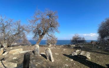 Grabmäler Akhtamar Insel Van. Foto: Filiz Yildirim
