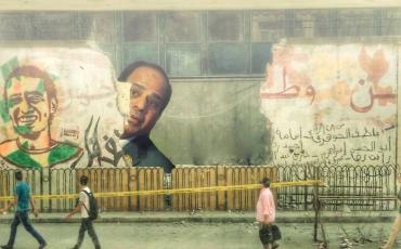 Der Künstler Ahmed M. Tuni nimmt den Abriss der Grafitti-Mauer in einer Collage aufs Korn. Seine Bildunterschrift: "Grafitti lässt ihn so gucken." Foto: Ahmed M. Tuni (C)
