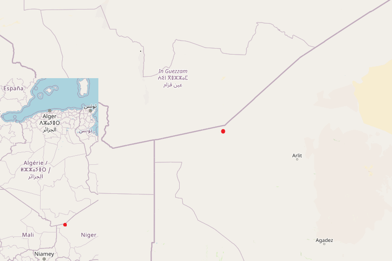 Der rote Punkt markiert das nigrische Dorf Assamaka in der Region Agadez rund 15km von der algerisch-nigrischen Grenze entfernt. Karte Open Street Maps