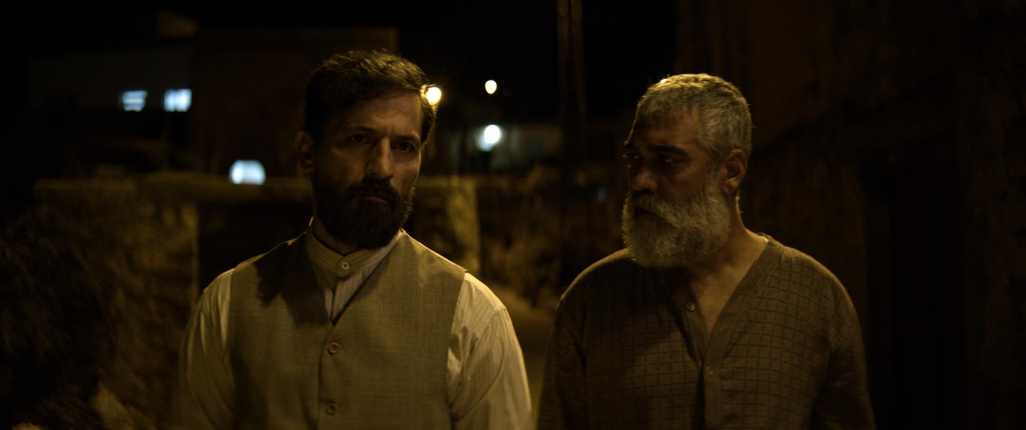 Thematischer Schwerpunkt des Filmes liegt auf dem „Dorfschützersystem”, Foto: Bir Film.